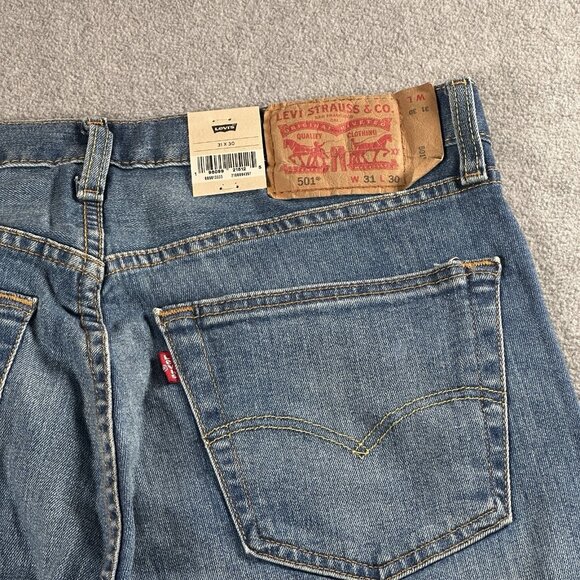 Levi’s 501 Original Fit Jeans 31x30 Medium Wash Stretch NWT - Picture 8 of 12